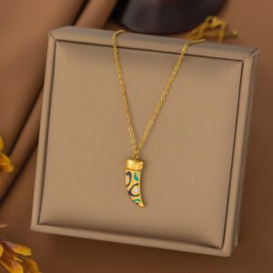 Gold Plated Retro Lion Tooth Necklace